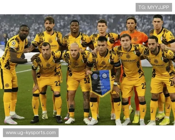 多特蒙德前场火力梗阻，球队进攻组织混乱，多特蒙德主力前锋是谁